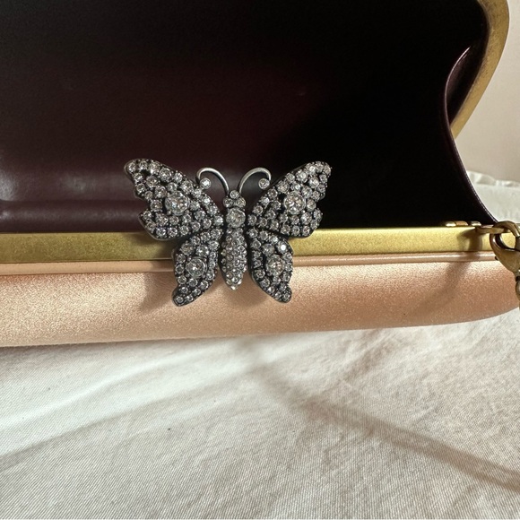 Gucci Broadway Butterfly Handbag Clutch in Pink - Picture 12 of 14
